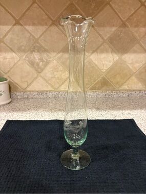 Vintage Princess House Heritage etched glass bud vase